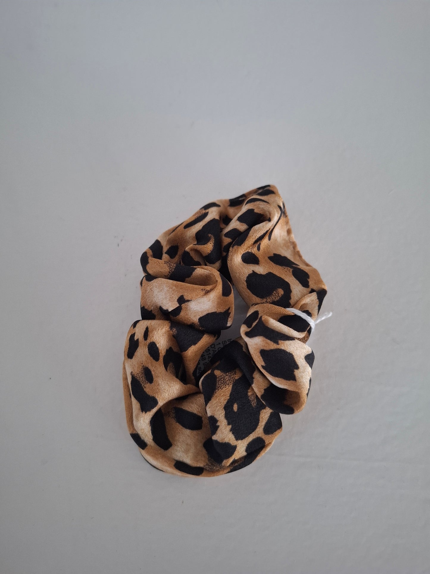 BNB Western Style Scrunchie Med